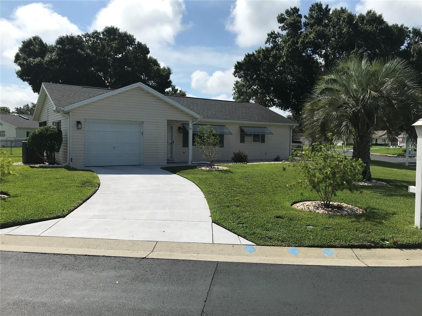 Photo of 11879 SW 137TH LOOP DUNNELLON FL 34432