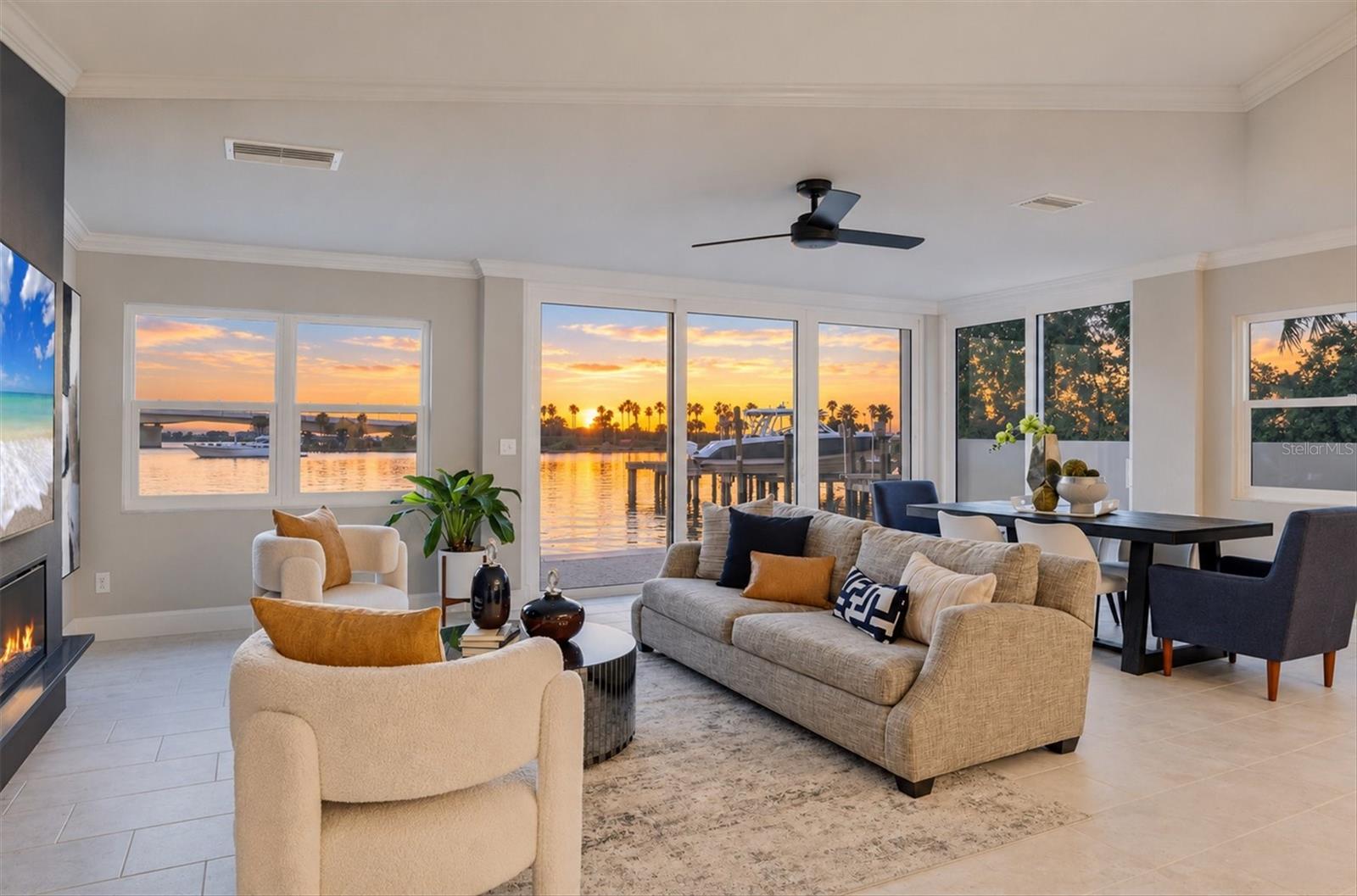 Photo of 226 GOLDEN GATE POINT #12 SARASOTA FL 34236