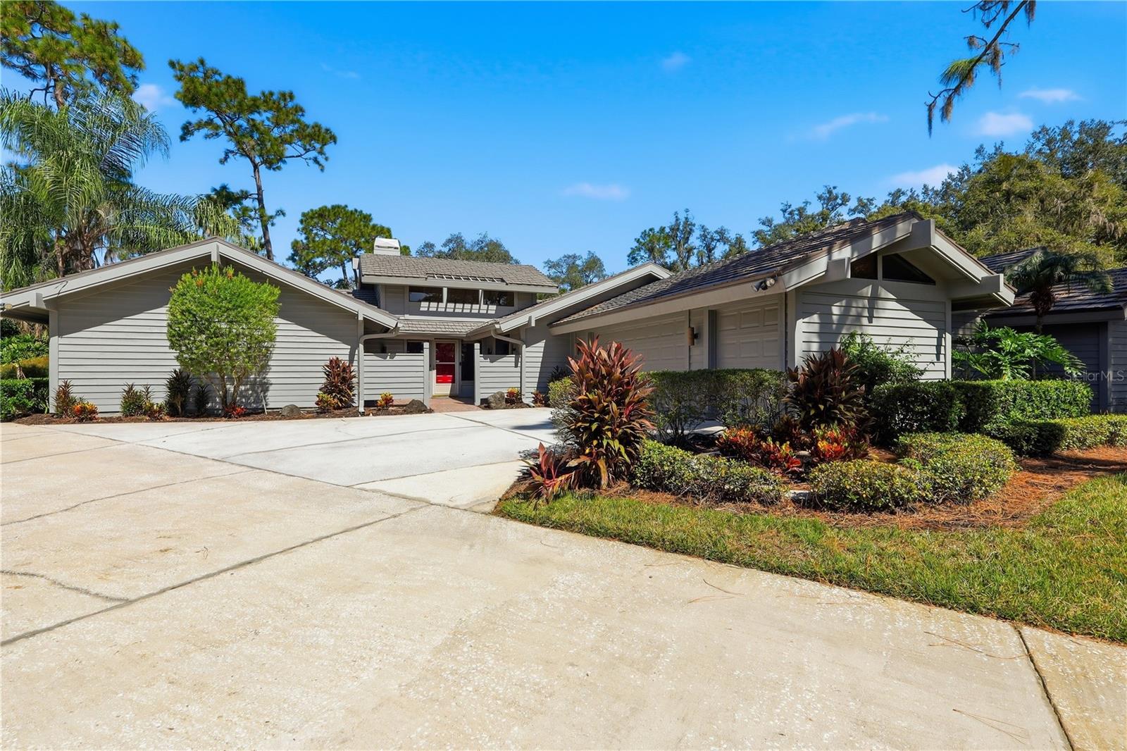 Photo of 5355 COBBLESTONE COURT WESLEY CHAPEL FL 33543