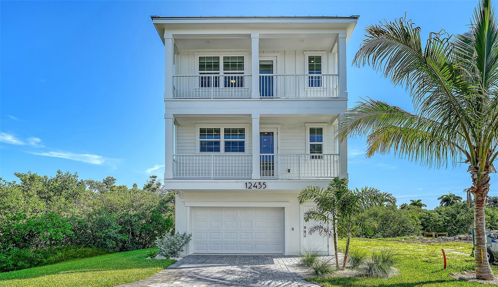 Photo of 111 4TH STREET BRADENTON BEACH FL 34217