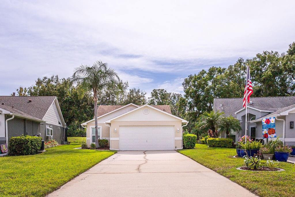Photo of 6431 GENTLE BEN CIRCLE WESLEY CHAPEL FL 33544