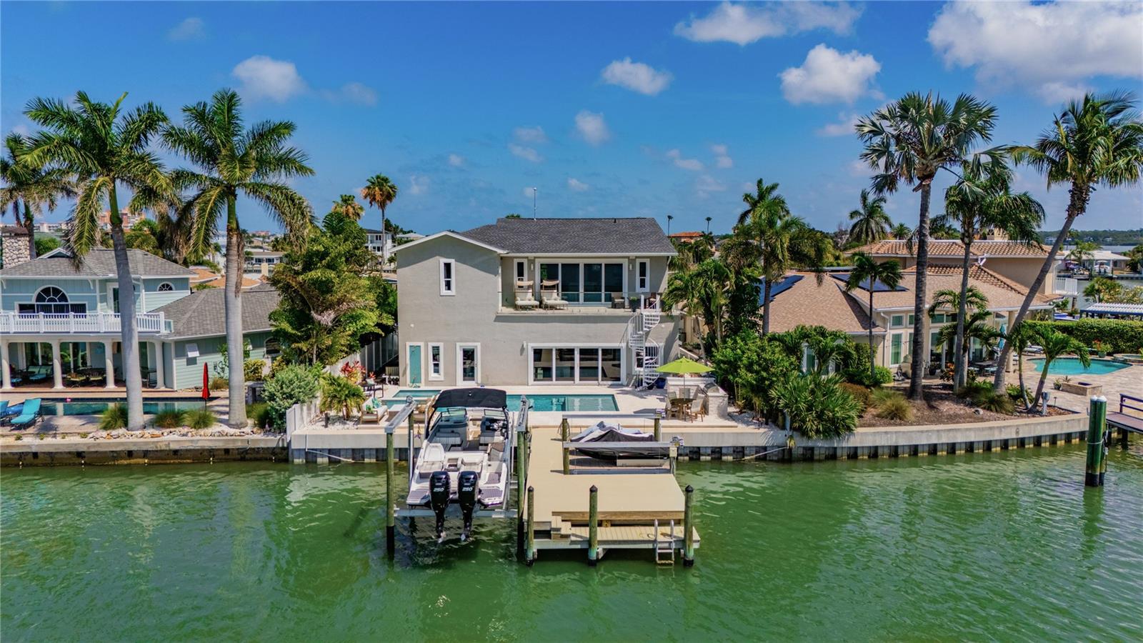 Photo of 17081 DOLPHIN DRIVE NORTH REDINGTON BEACH FL 33708