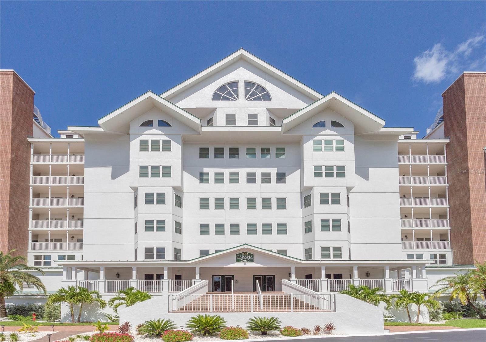 Photo of 1582 GULF BOULEVARD #1506 CLEARWATER BEACH FL 33767