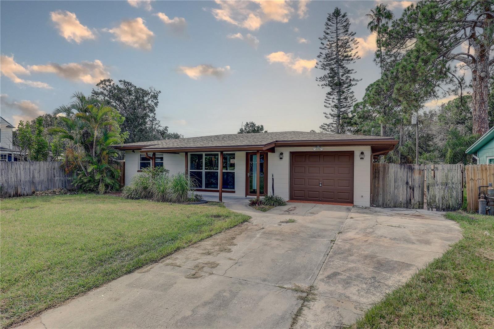 Photo of 330 83RD AVENUE ST PETERSBURG FL 33702