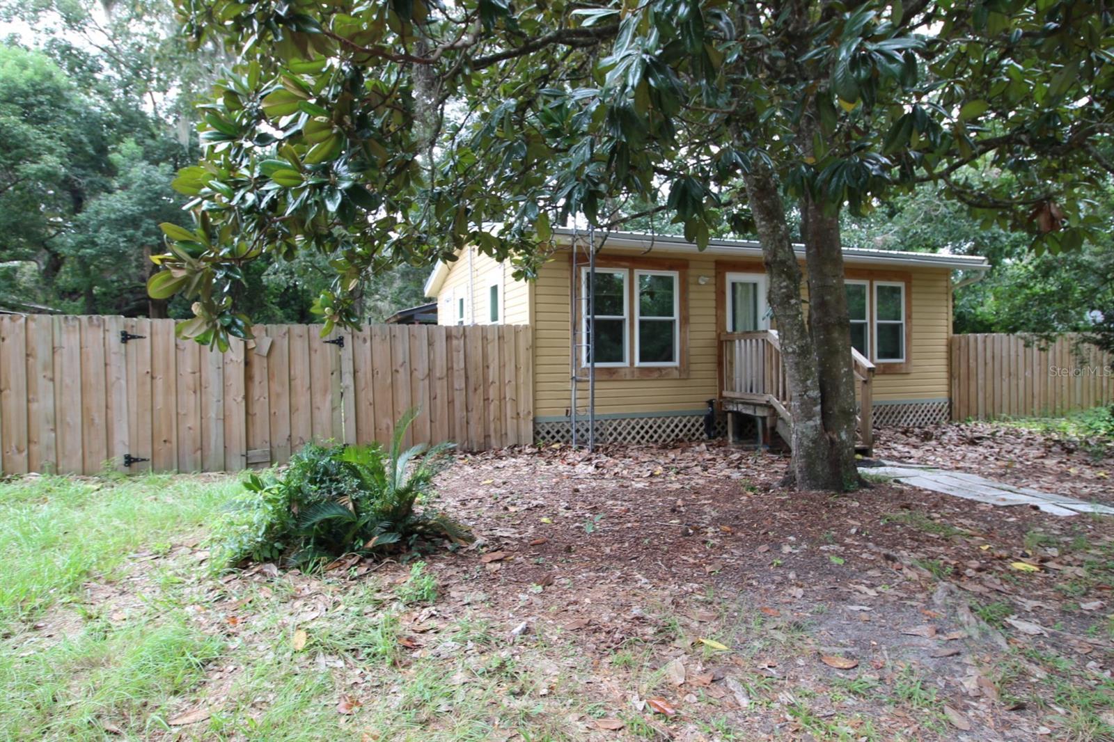 Photo of 17091 SW 138TH LANE ARCHER FL 32618