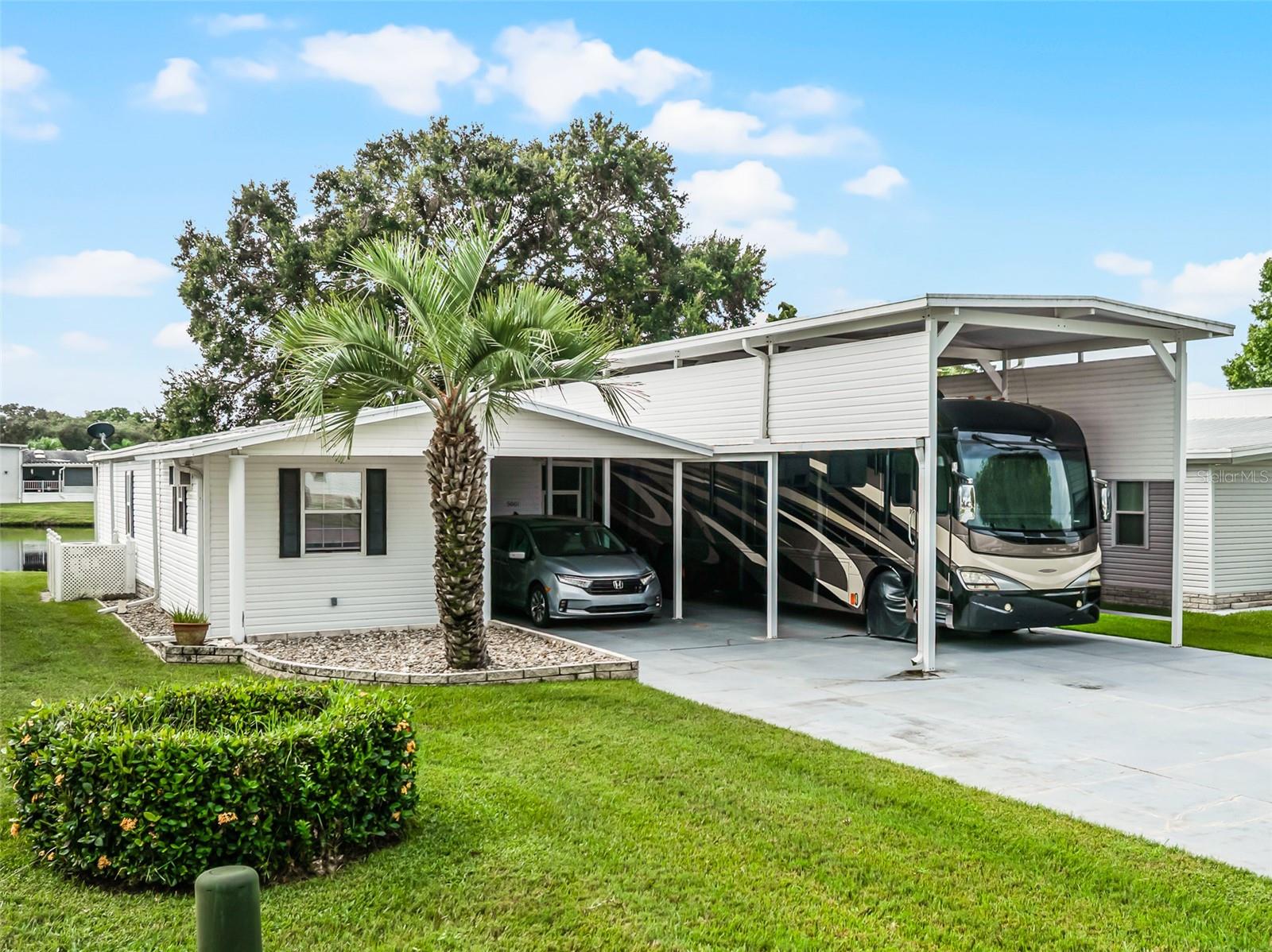 Photo of 5001 MOUNT OLIVE SHORES DRIVE POLK CITY FL 33868