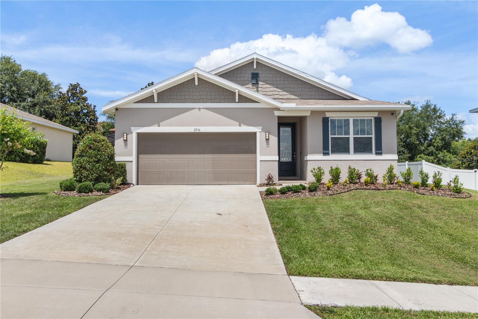 Photo of 2536 AUTUMN STREAM DRIVE LEESBURG FL 34748