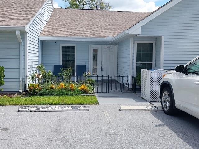 Photo of 16221 RAMBLING VINE DRIVE TAMPA FL 33624