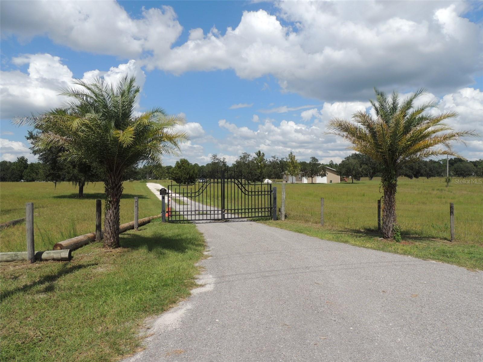 Photo of 9871 NE 60TH STREET BRONSON FL 32621