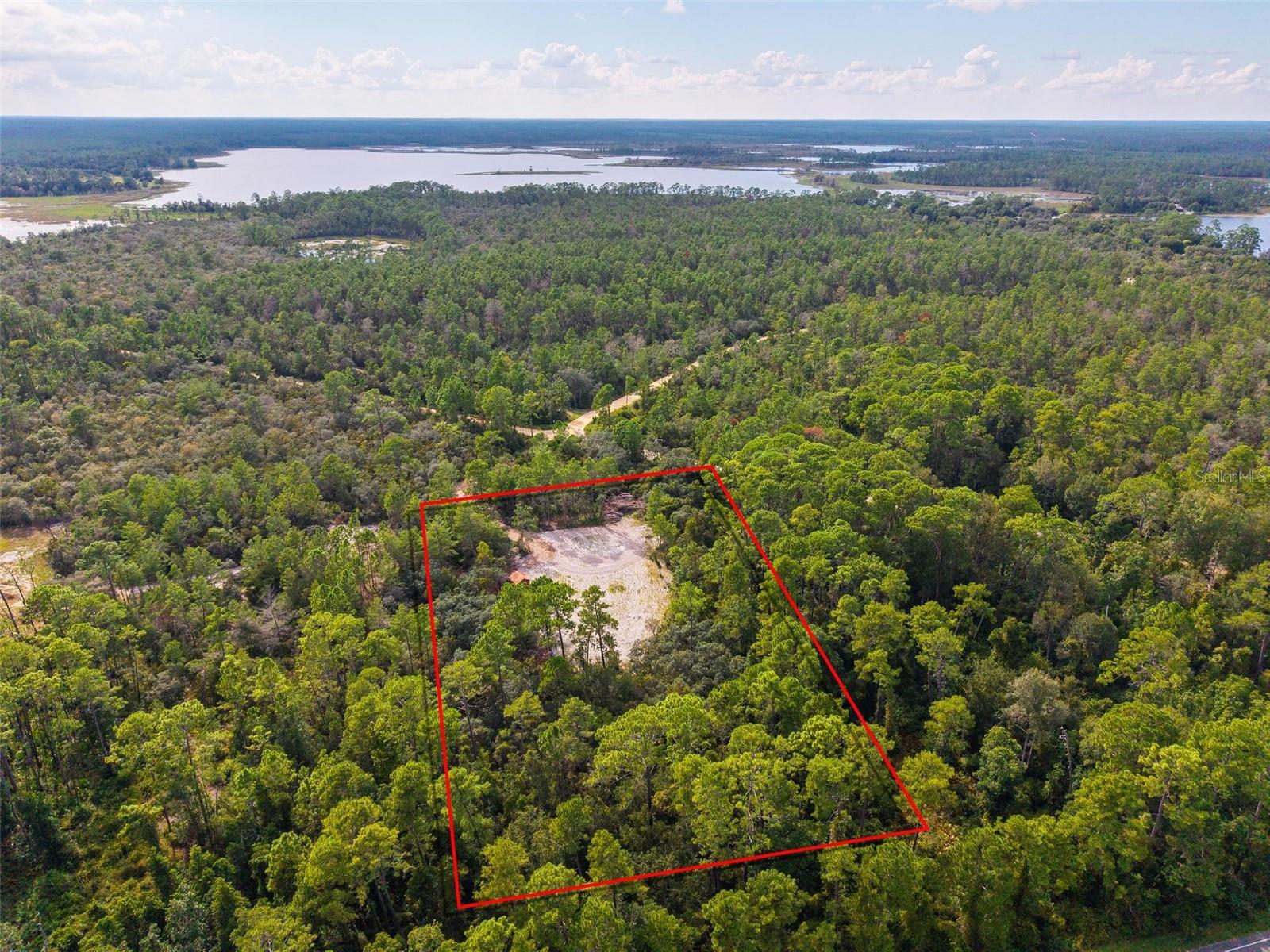 Photo of 52215 STATE ROAD 19 ALTOONA FL 32702