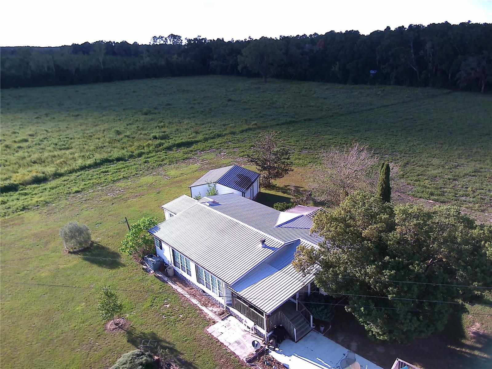 Photo of 5559 SW 42ND PLACE BELL FL 32619