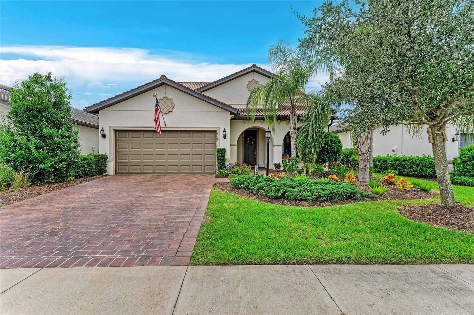 Photo of 7572 VIOLA LOOP BRADENTON FL 34202