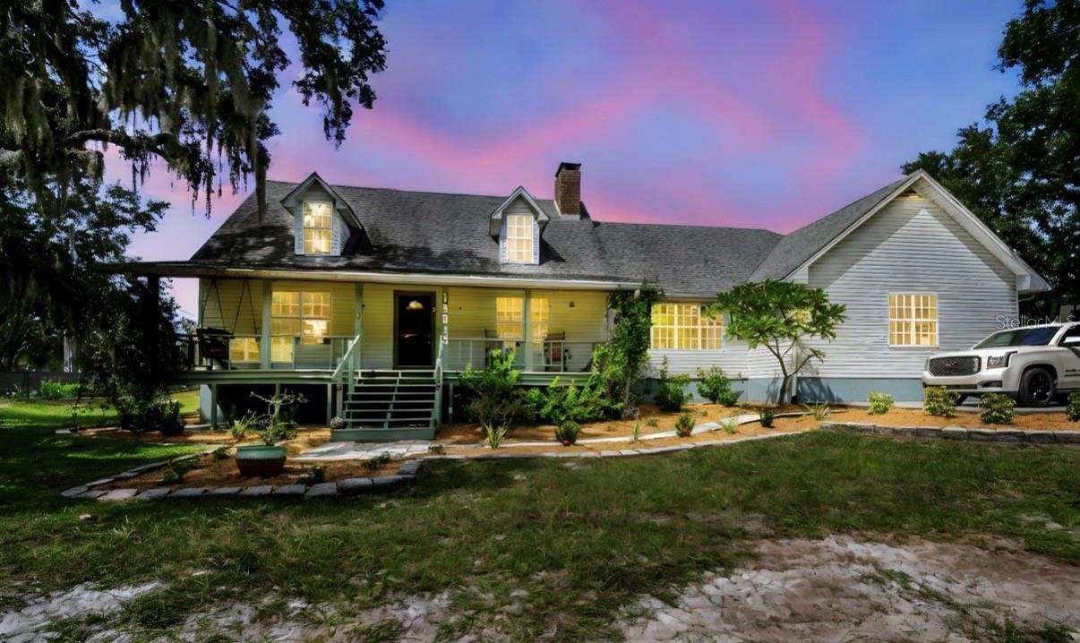Photo of 15019 CARLTON LAKE ROAD WIMAUMA FL 33598