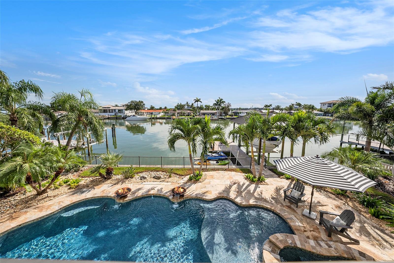 Photo of 231 MIDWAY ISLAND CLEARWATER BEACH FL 33767