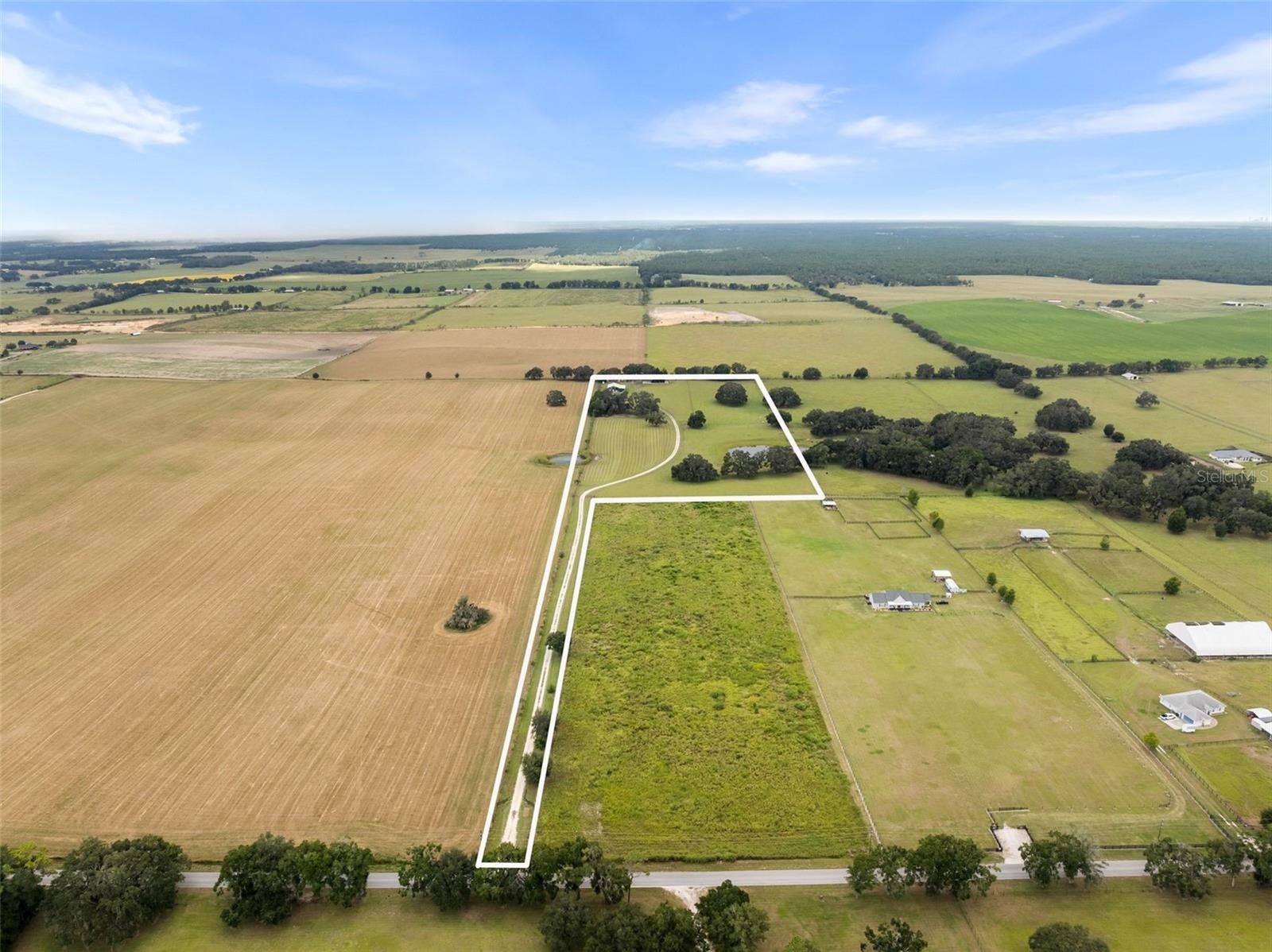 Photo of 23220 NW 27TH ST MORRISTON FL 32668