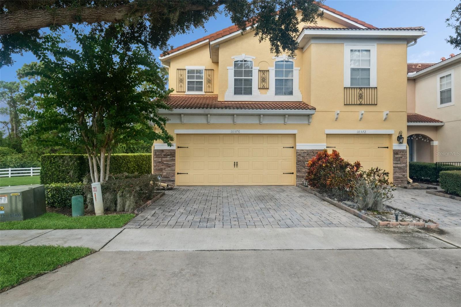 Photo of 10376 FALLSGROVE STREET ORLANDO FL 32836