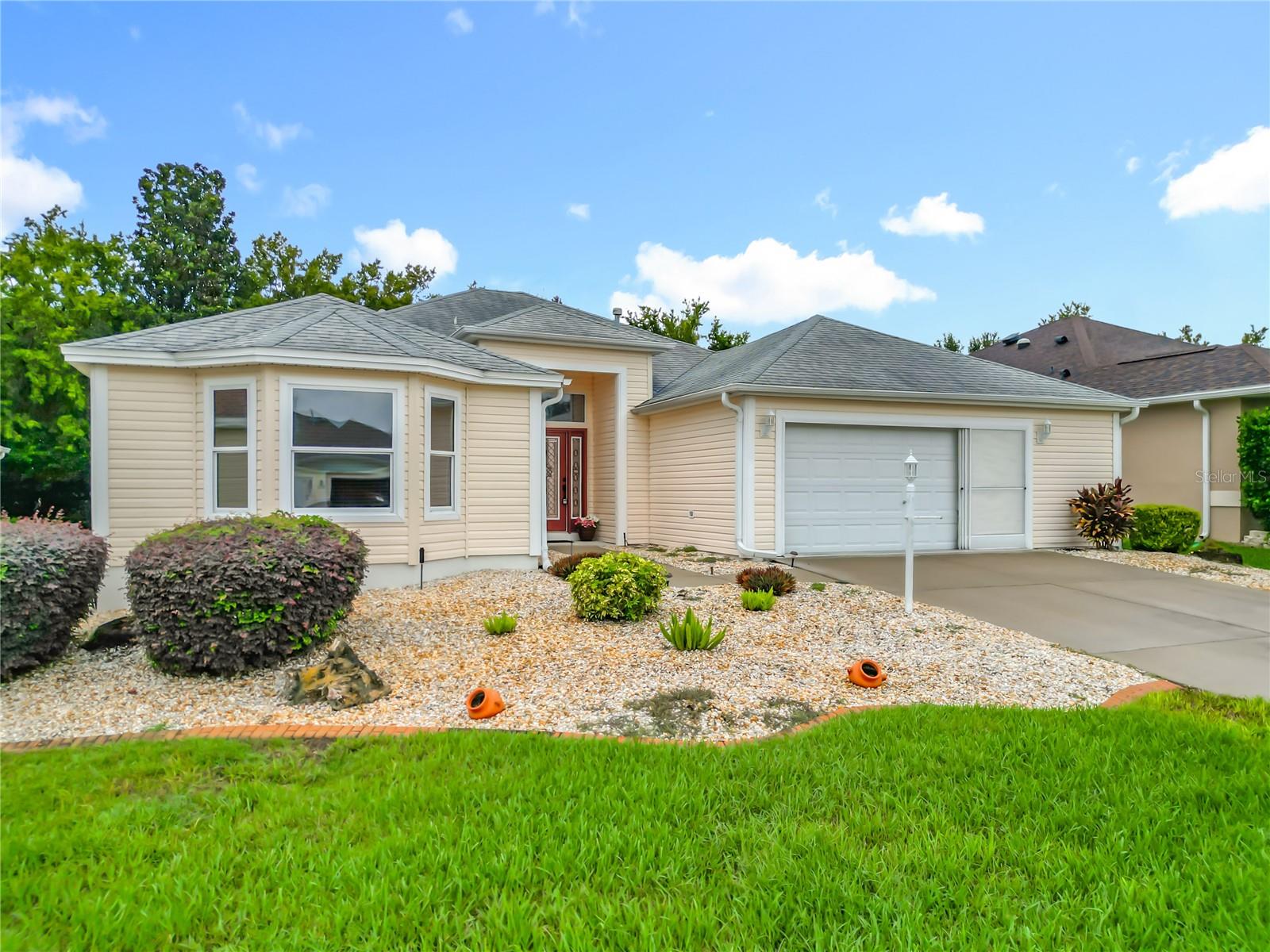 Photo of 16946 SE 93RD CUTHBERT CIRCLE THE VILLAGES FL 32162
