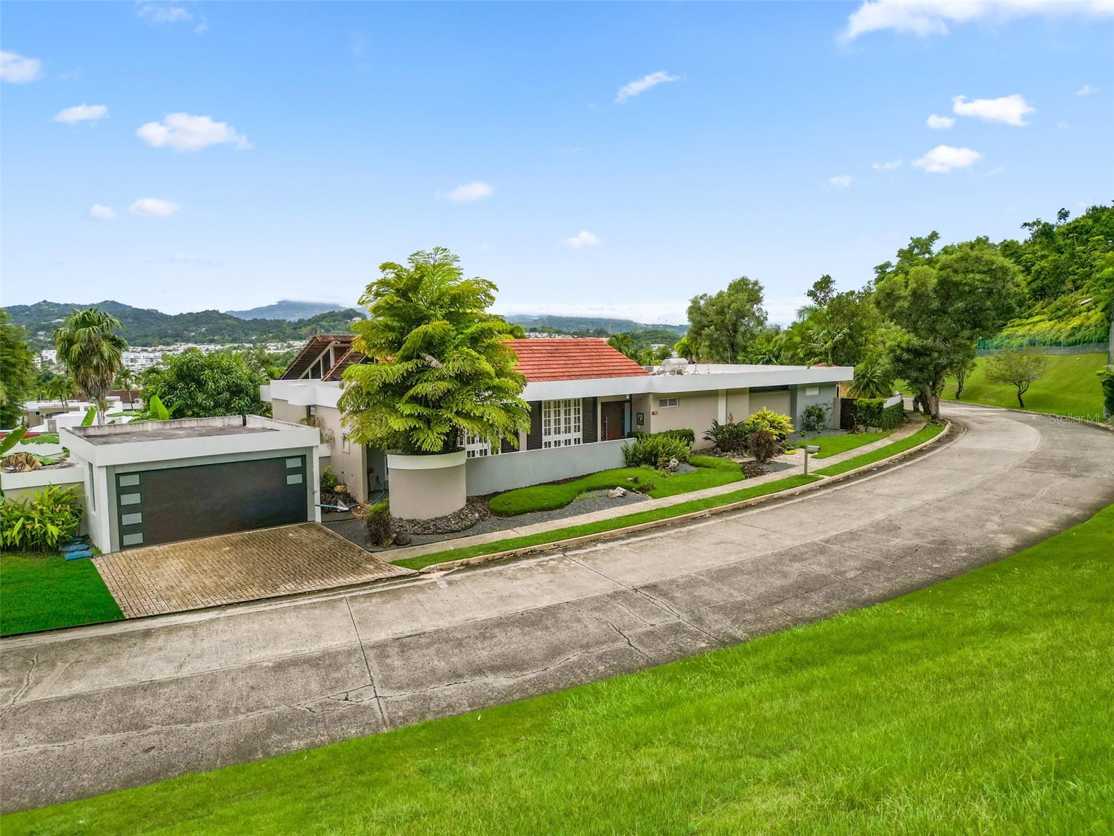 Photo of 201 REY GUSTAVO, LA VILLA DE TORRIMAR GUAYNABO PR 00969