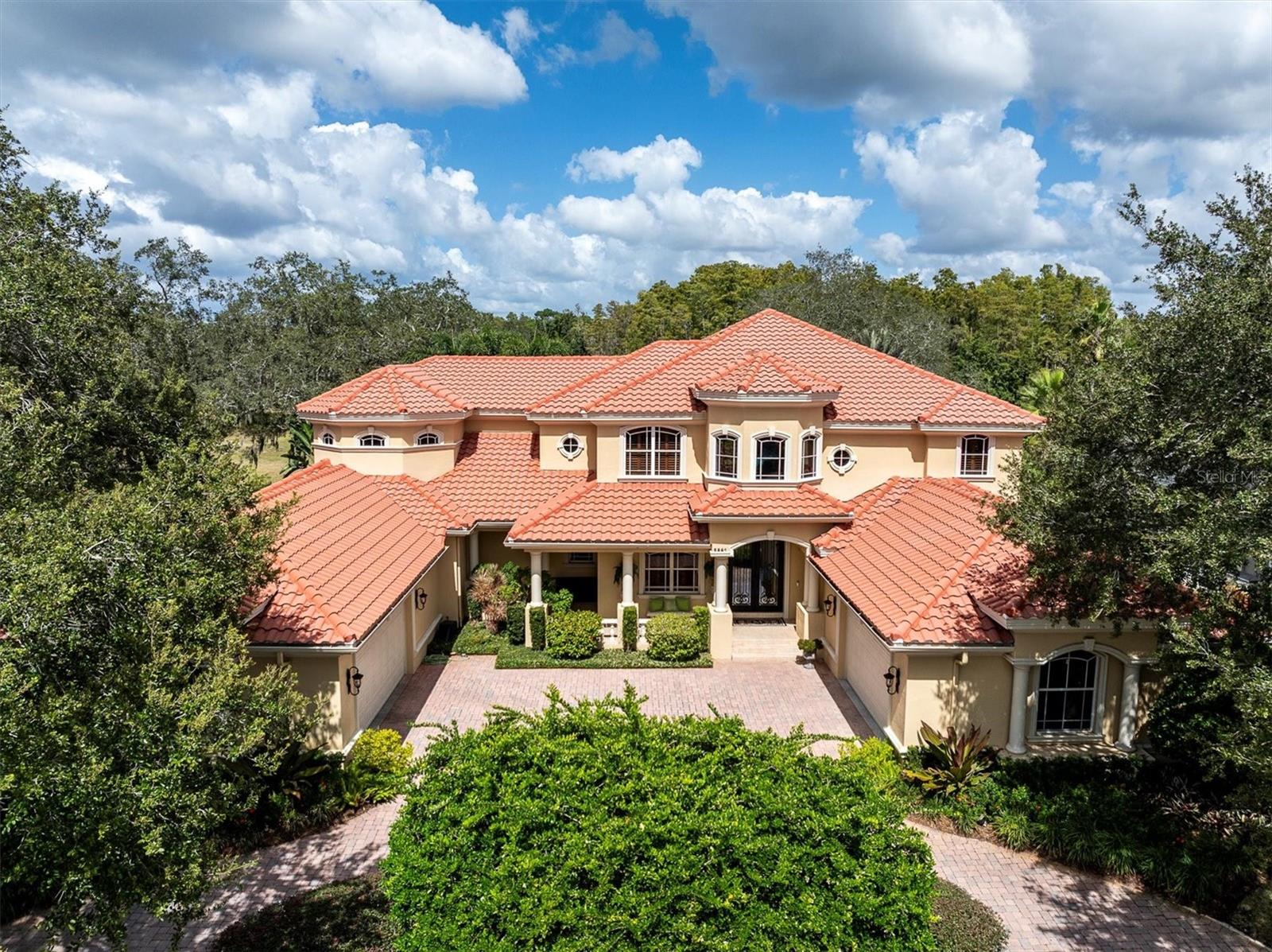Photo of 2861 ROEHAMPTON CLOSE TARPON SPRINGS FL 34688