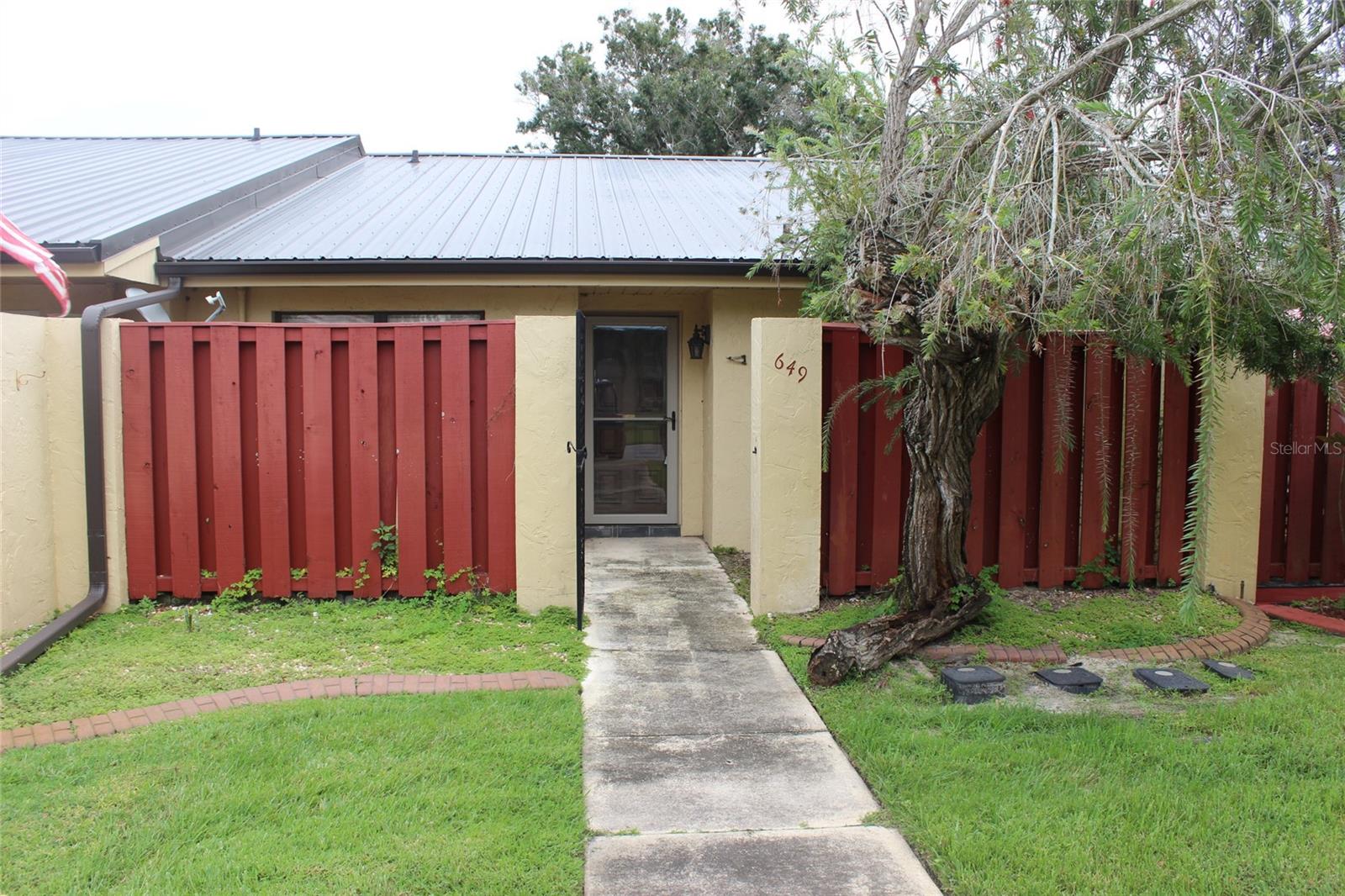 Photo of 649 BROADMOOR CIRCLE WINTER HAVEN FL 33884