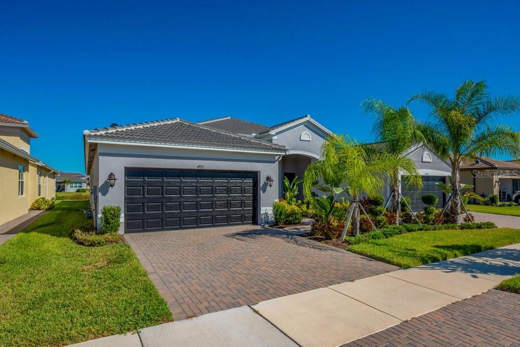 Photo of 4922 SIENNA ISLES AVENUE WIMAUMA FL 33598