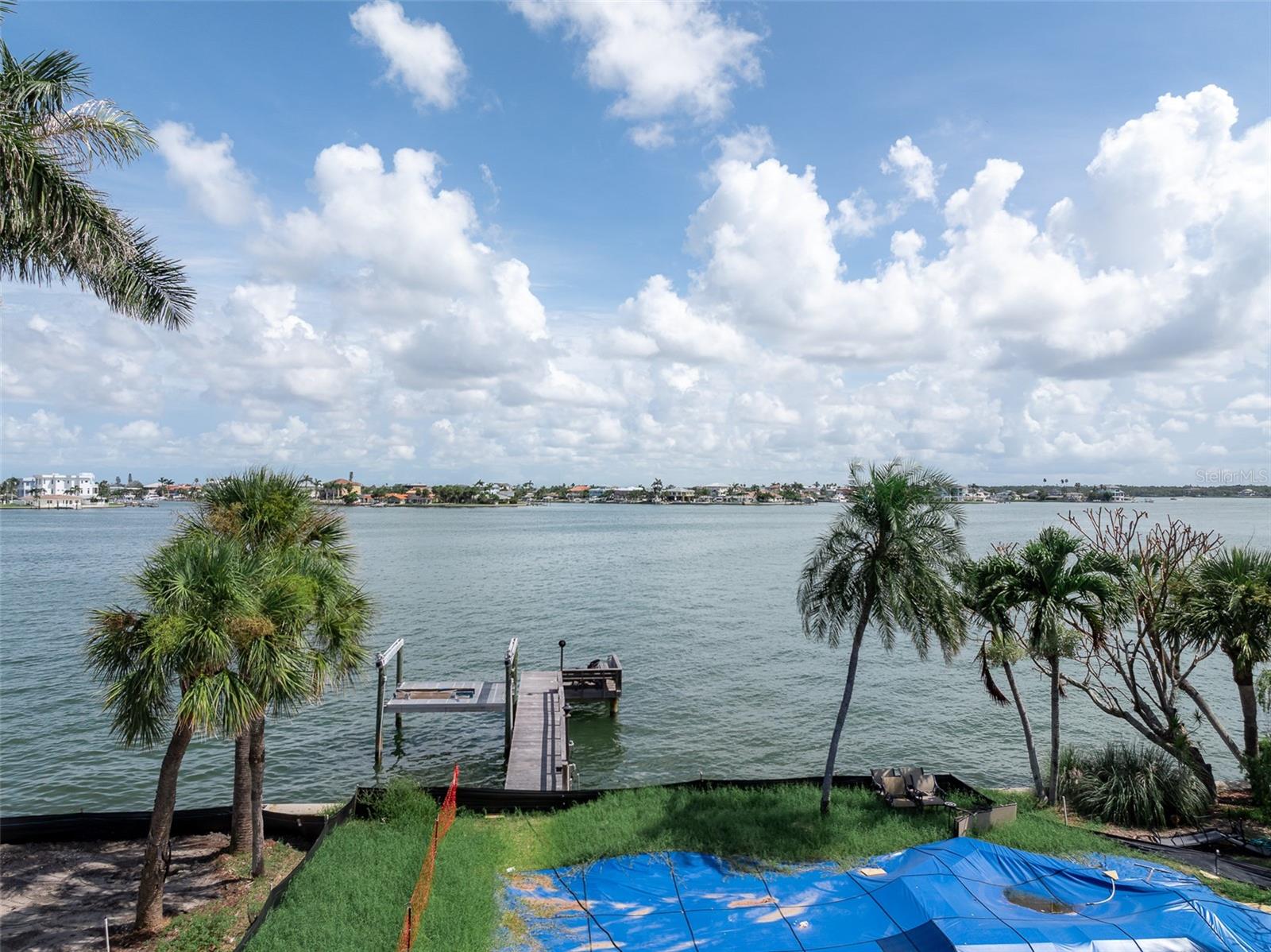 Photo of 2 PARADISE LANE TREASURE ISLAND FL 33706
