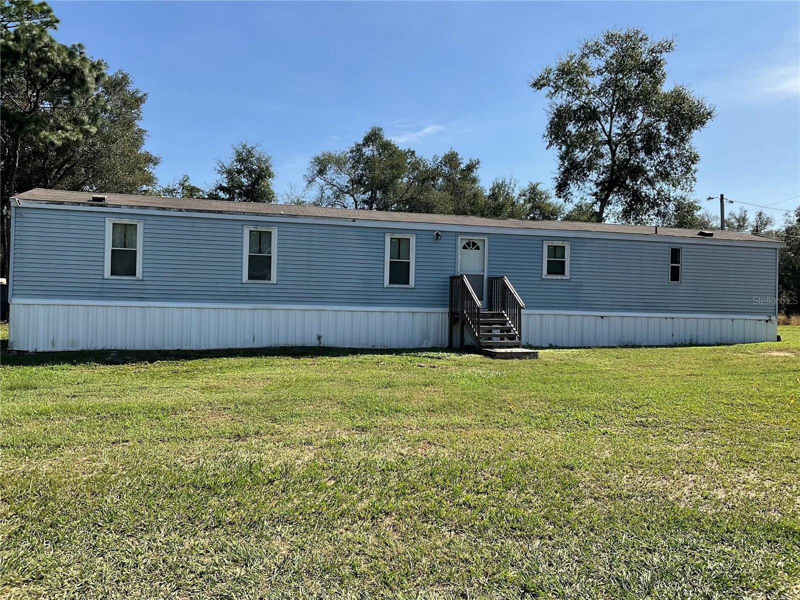 Photo of 18057 SE 20TH PLACE SILVER SPRINGS FL 34488