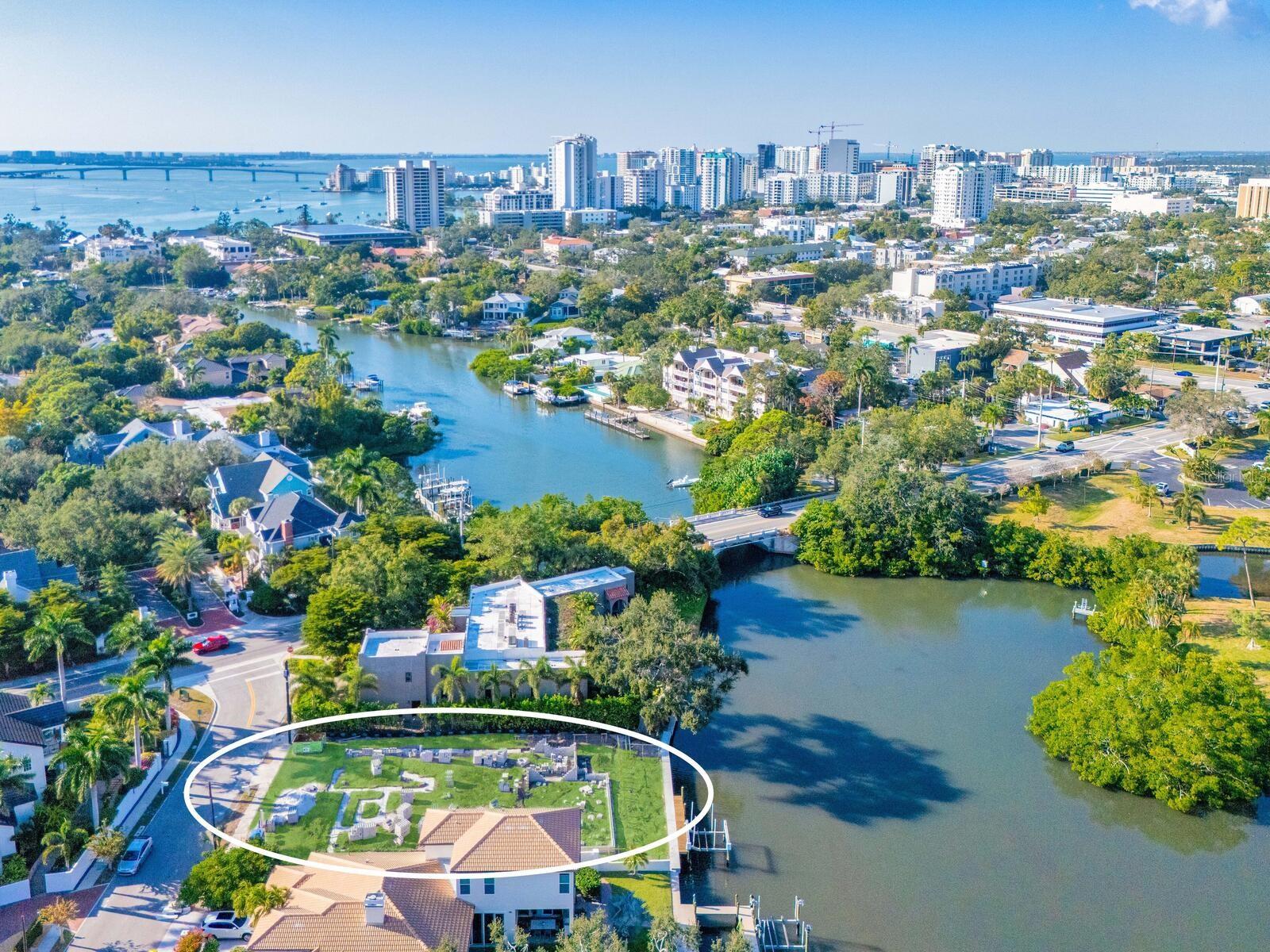 Photo of 1821 LINCOLN DRIVE SARASOTA FL 34236
