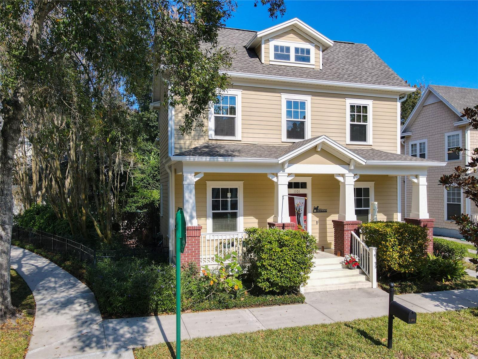 Photo of 1101 BANKS ROSE COURT CELEBRATION FL 34747