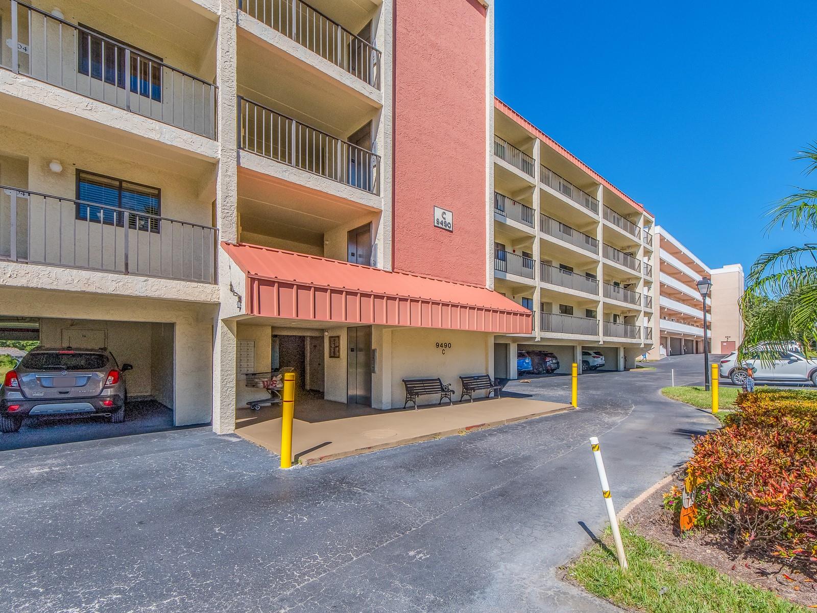 Photo of 9490 HARBOR GREENS WAY #305 SEMINOLE FL 33776