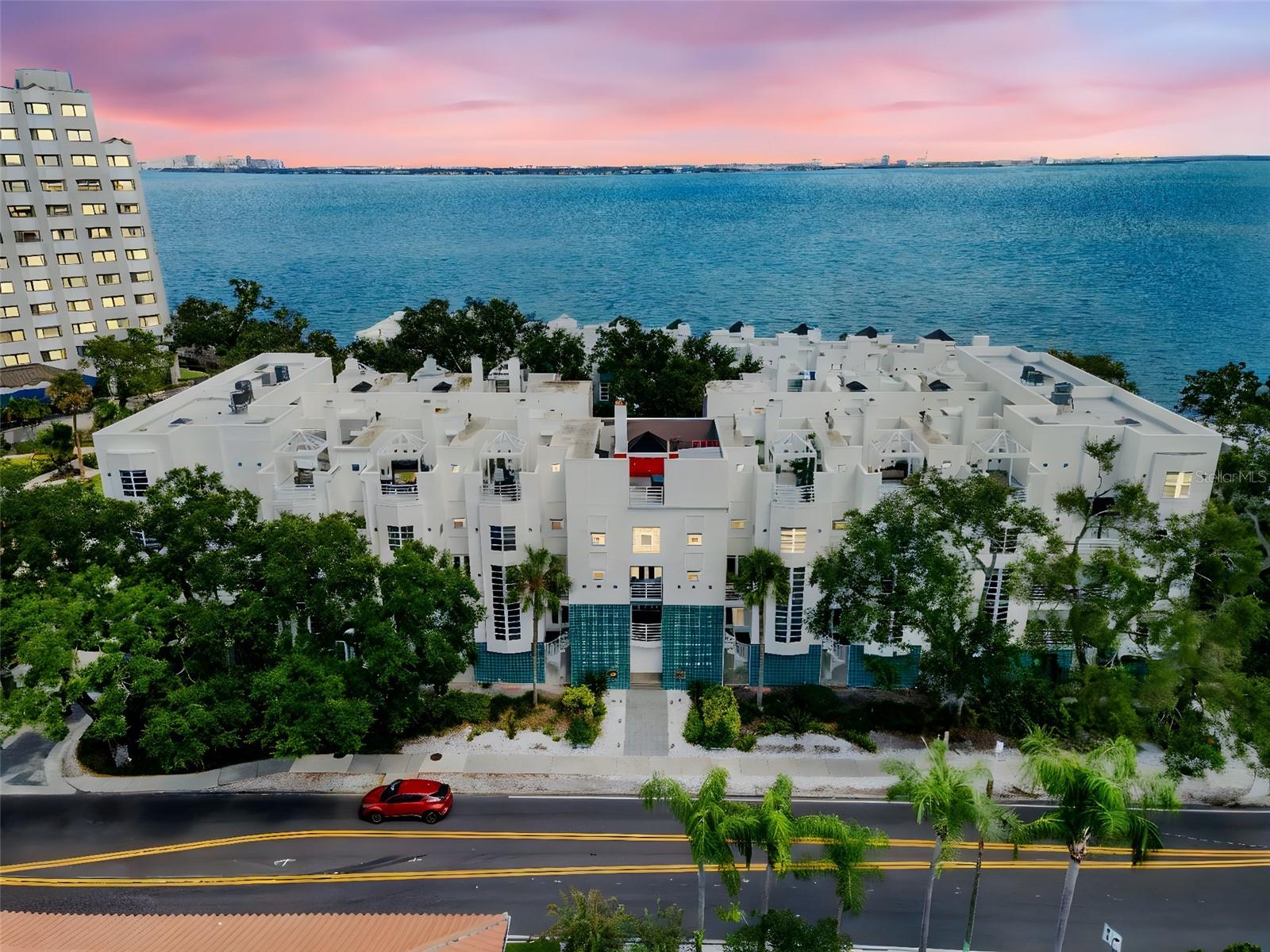 Photo of 4950 BAYSHORE BOULEVARD #23 TAMPA FL 33611