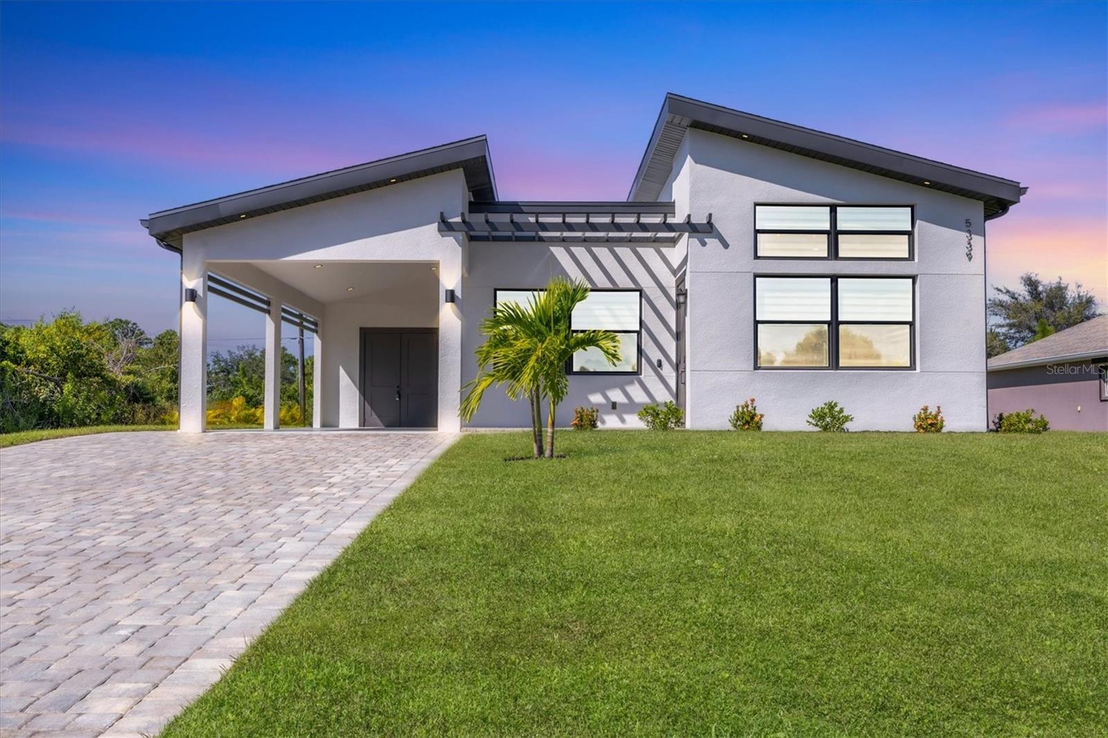 Photo of 5339 GULFPORT TERRACE PORT CHARLOTTE FL 33981