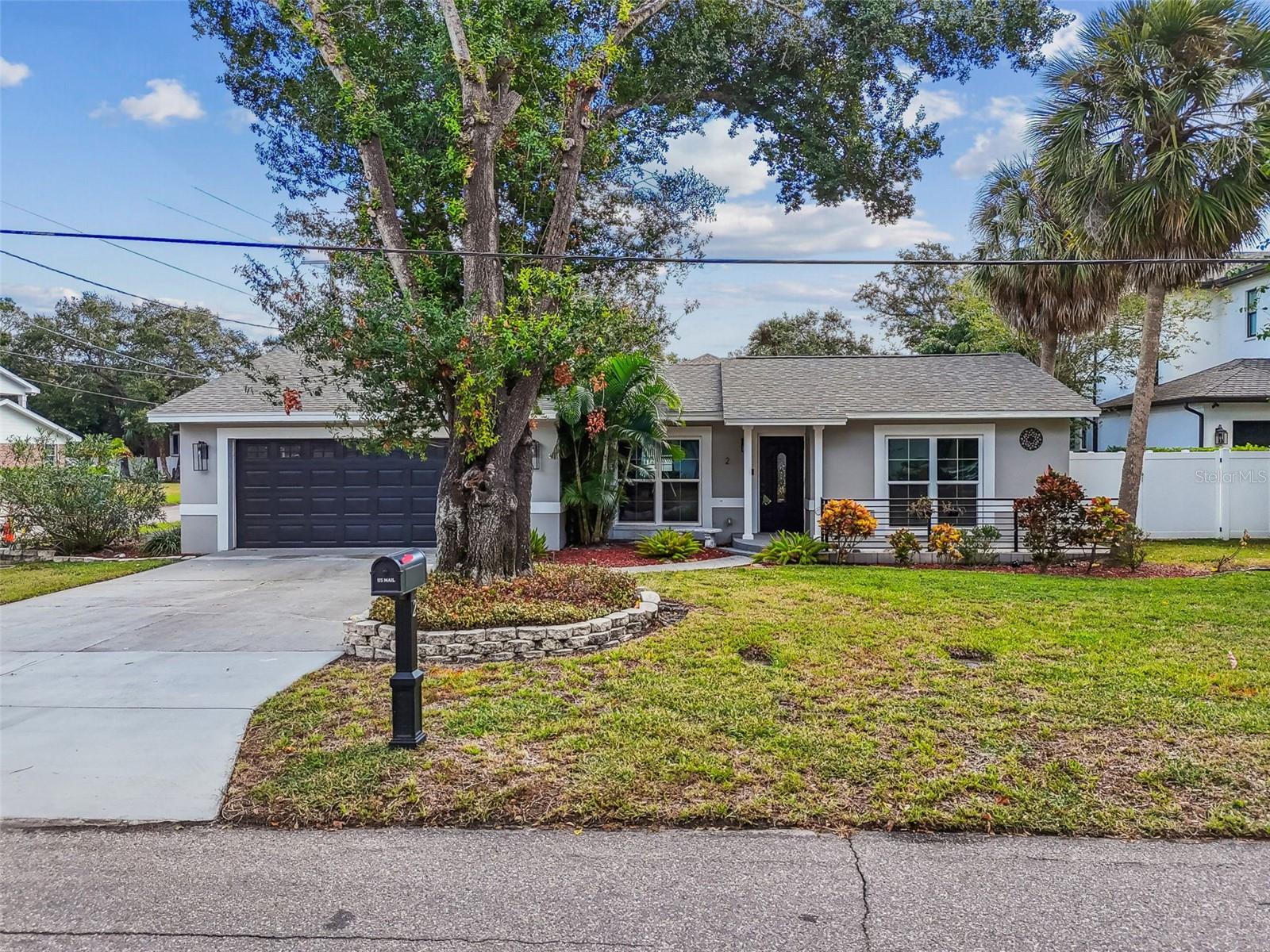 Photo of 2 S TREASURE DRIVE TAMPA FL 33609