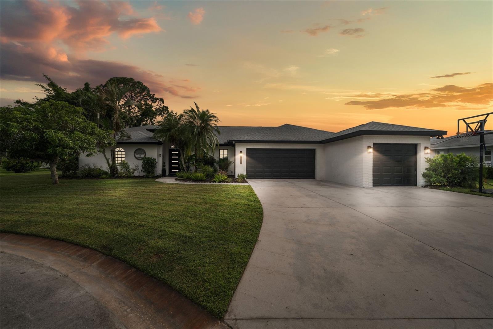 Photo of 4252 BOSWELL PLACE SARASOTA FL 34241
