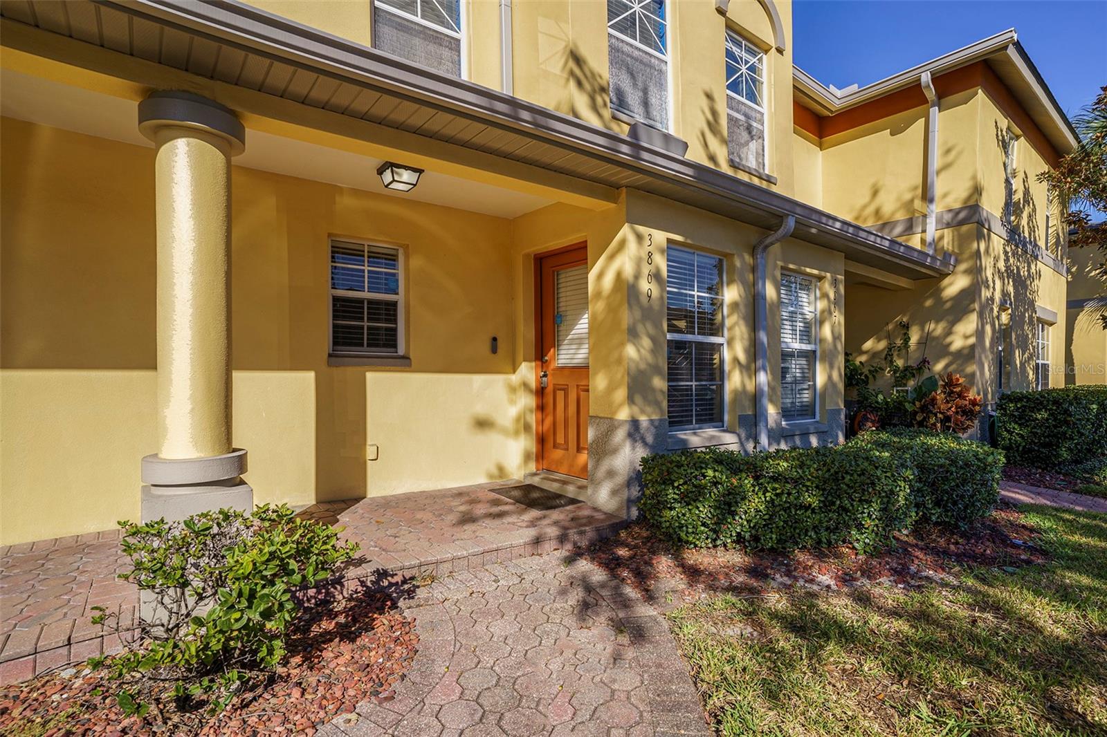 Photo of 3869 ISLAND WAY ST PETERSBURG FL 33705