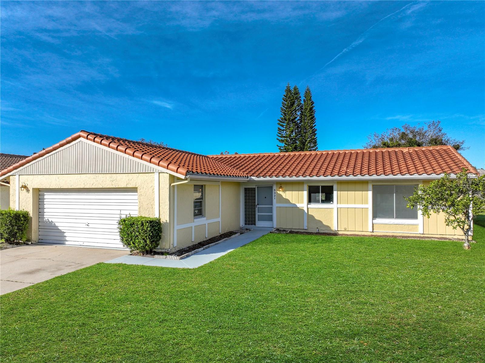 Photo of 5321 WILLIAMSPORT DRIVE ORLANDO FL 32821