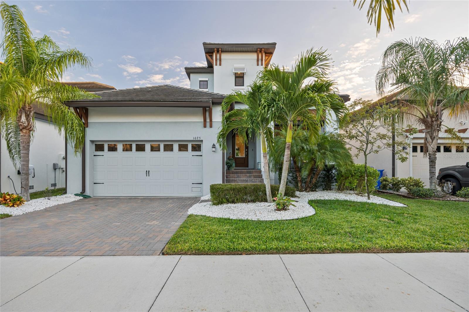 Photo of 1025 SEAGRAPE DRIVE RUSKIN FL 33570