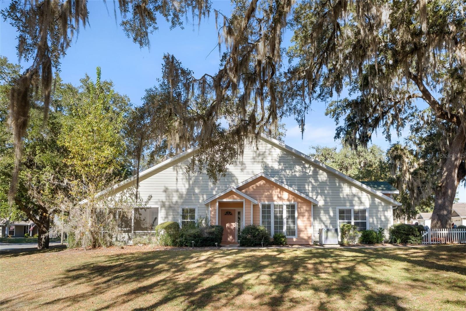 Photo of 10804 NW 65TH WAY ALACHUA FL 32615