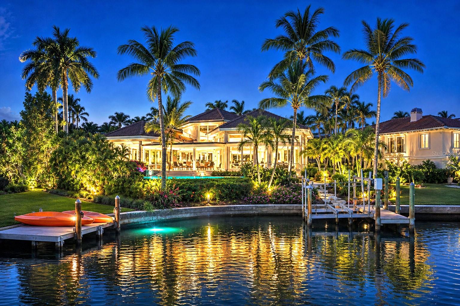 Photo of 510 HARBOR GATE WAY LONGBOAT KEY FL 34228