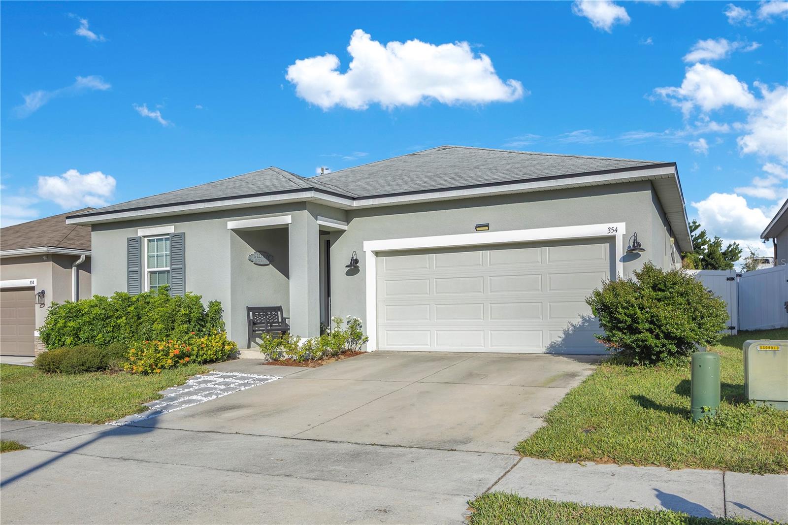 Photo of 354 CASA VERANO LANE DAVENPORT FL 33897