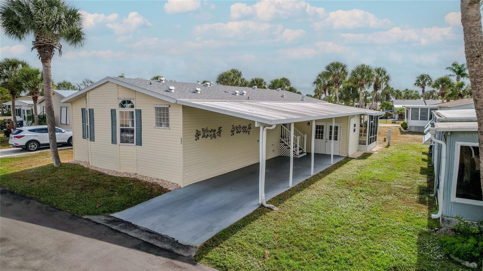 Photo of 2100 KINGS HIGHWAY #200 PORT CHARLOTTE FL 33980