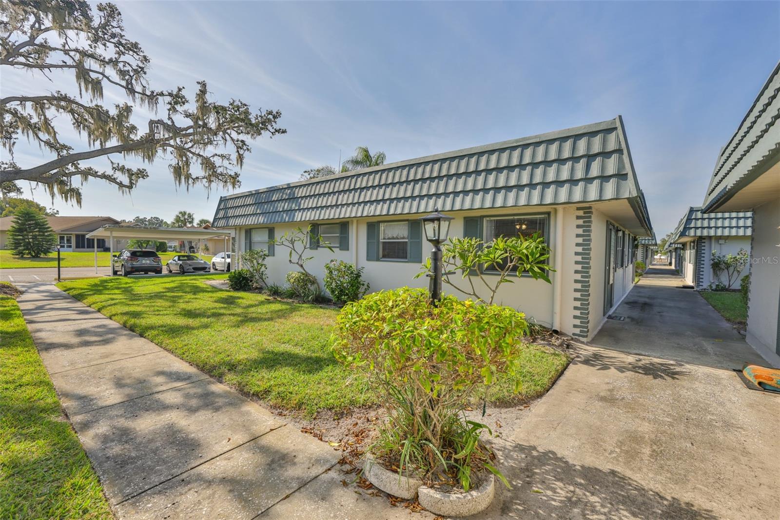 Photo of 1811 BEDFORD LANE #153 SUN CITY CENTER FL 33573