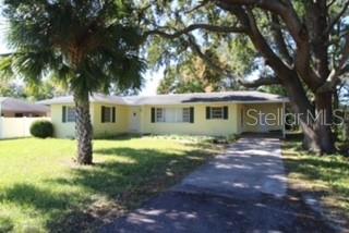 Photo of 905 MARION DRIVE MOUNT DORA FL 32757