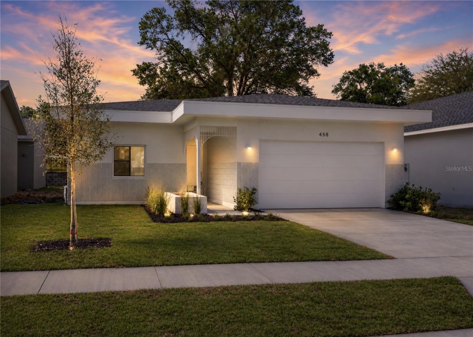 Photo of 458 SKYFIELD COURT LADY LAKE FL 32159