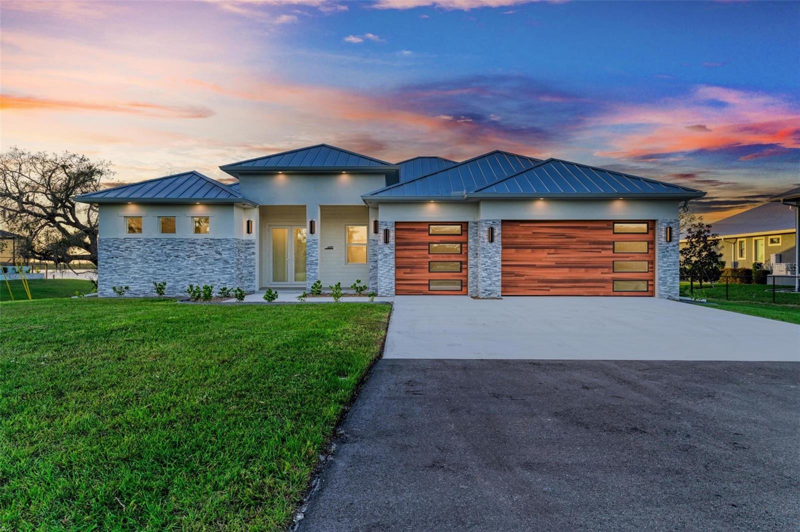 Photo of 6100 RIVERSIDE DRIVE PUNTA GORDA FL 33982