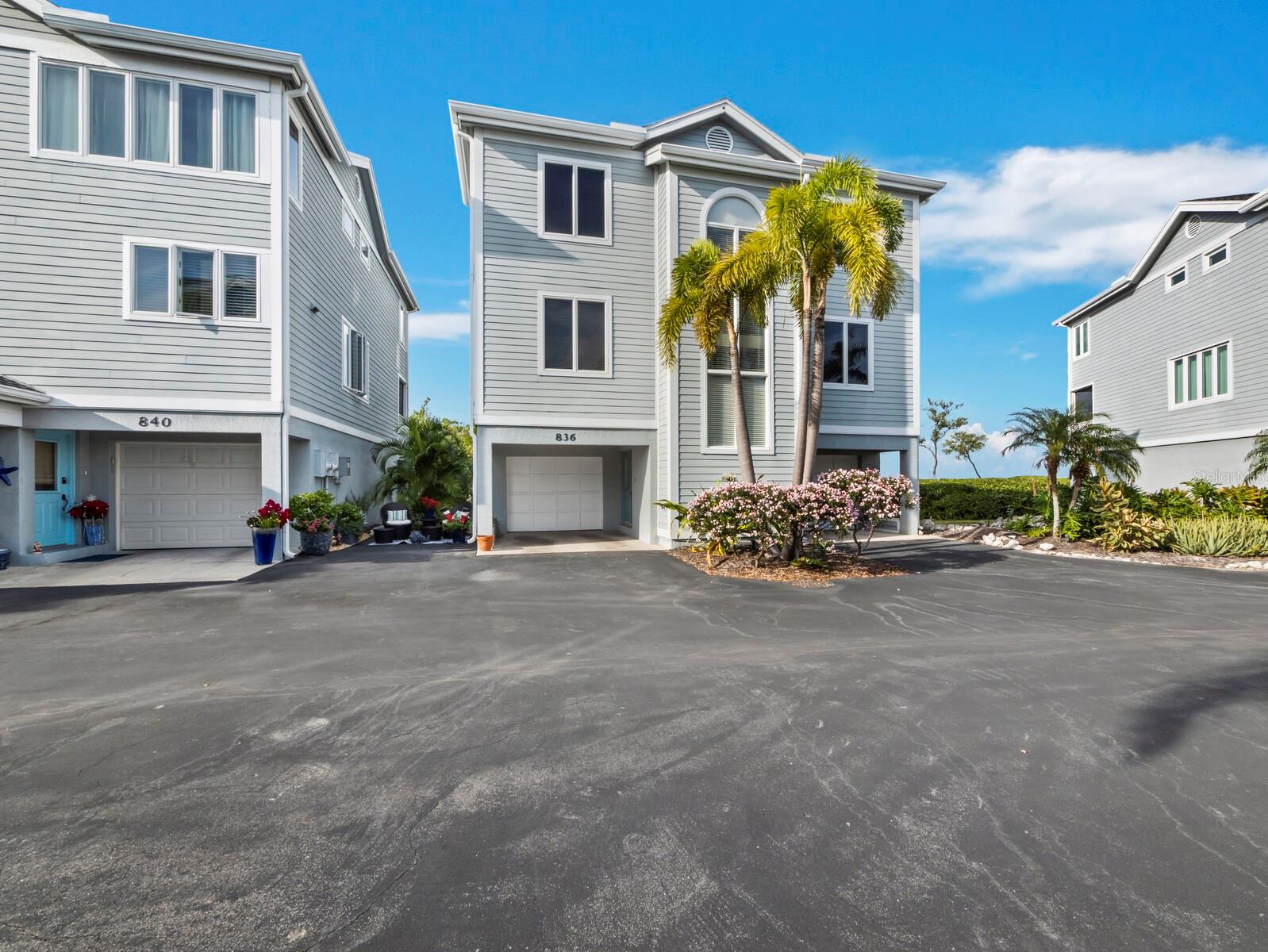 Photo of 836 EVERGREEN WAY LONGBOAT KEY FL 34228