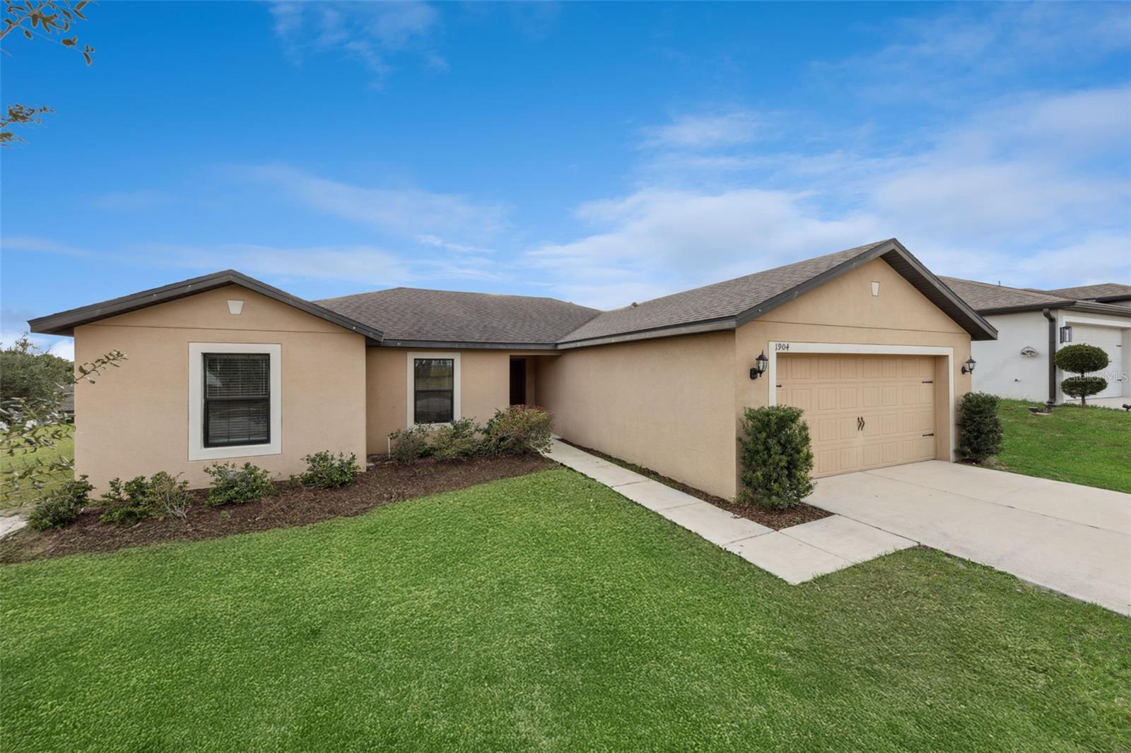 Photo of 1904 PIEDMONT COURT MASCOTTE FL 34753