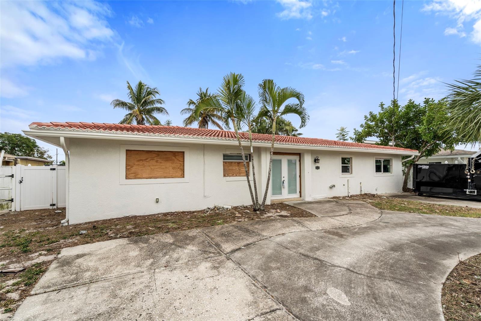 Photo of 9570 SUN ISLE DRIVE ST PETERSBURG FL 33702