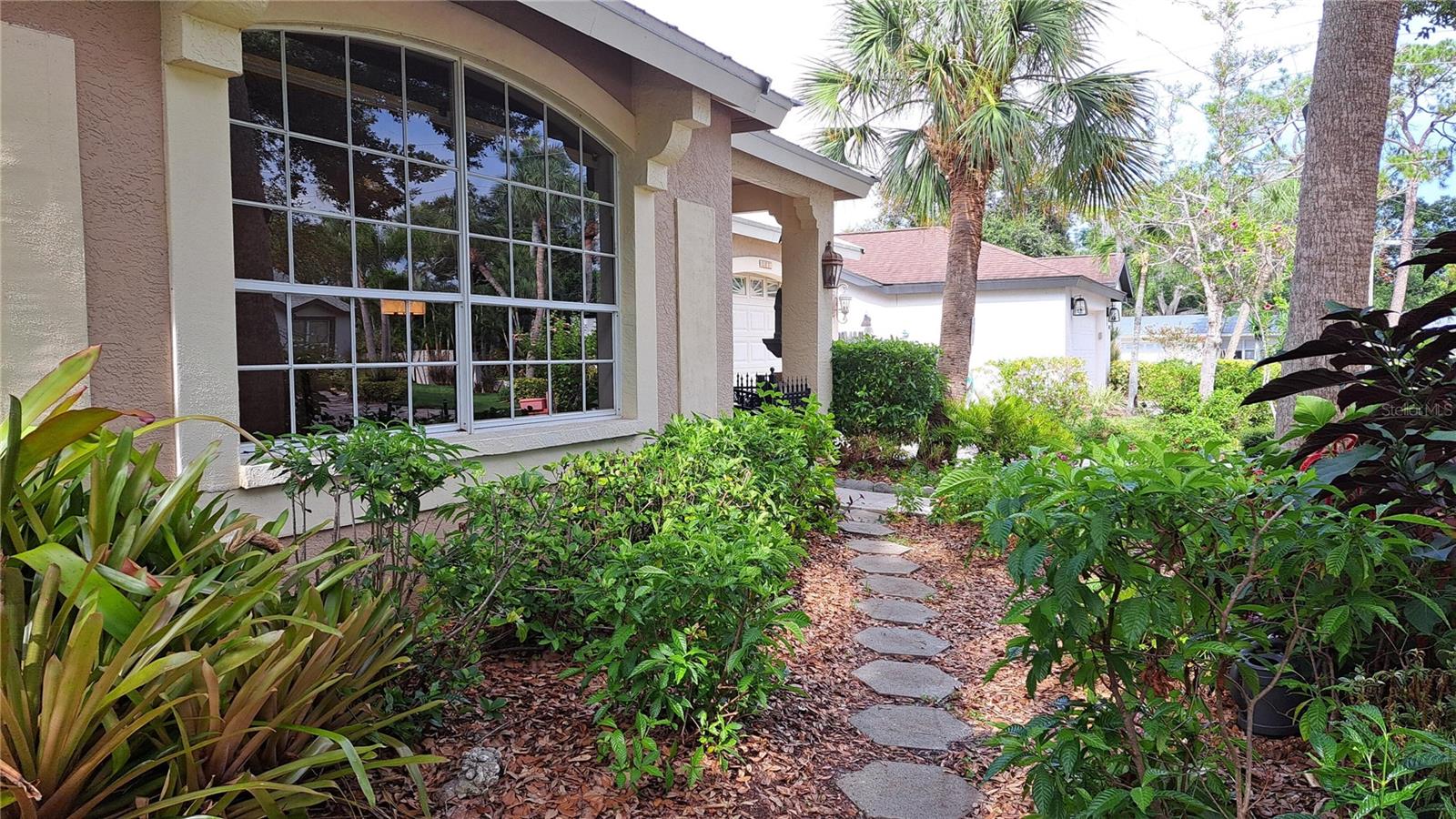 Photo of 2377 BURTON LANE SARASOTA FL 34239
