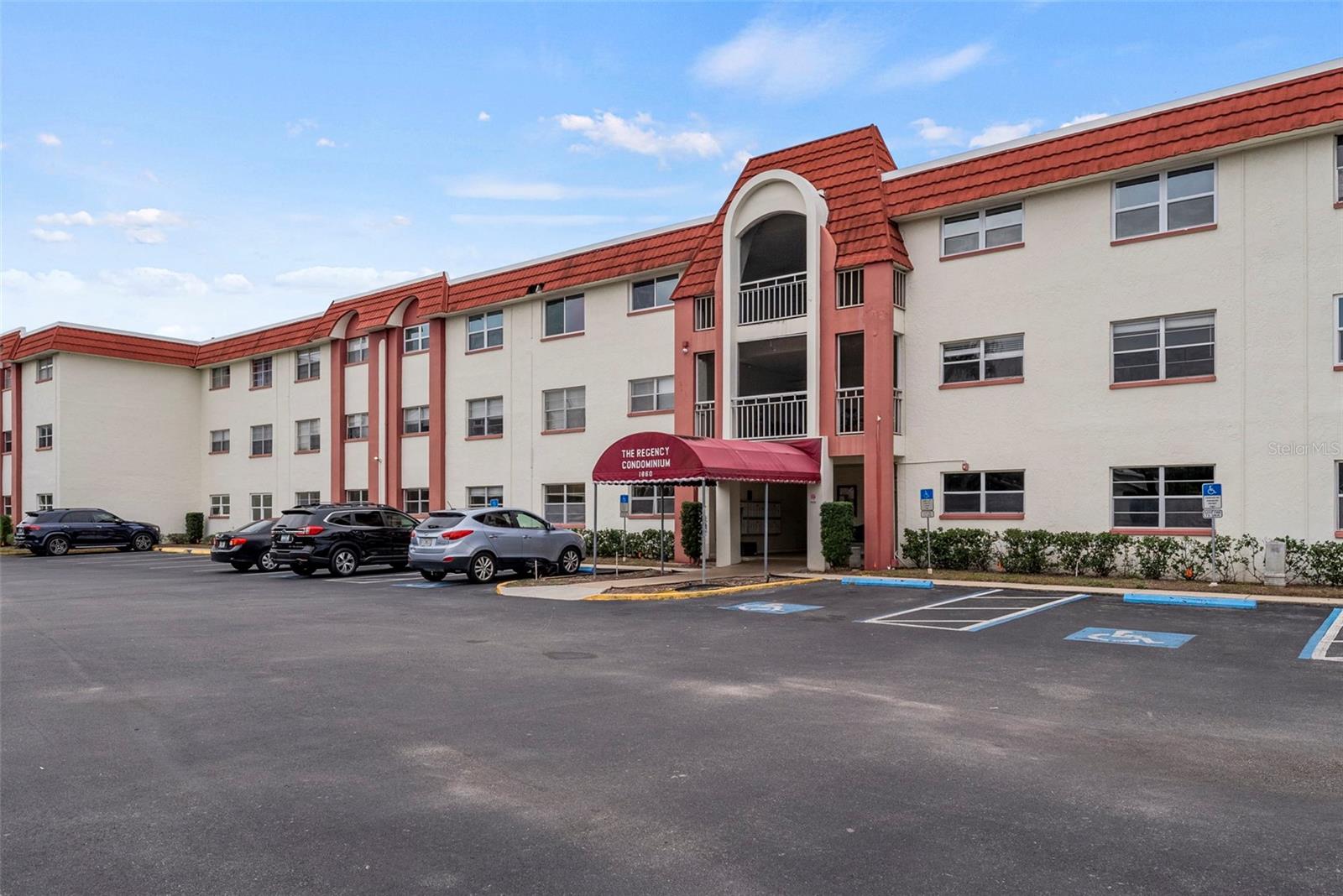 Photo of 1860 MASSACHUSETTS AVENUE #206 ST PETERSBURG FL 33703
